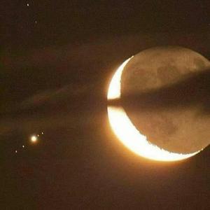 东方之花女模写真DVD
